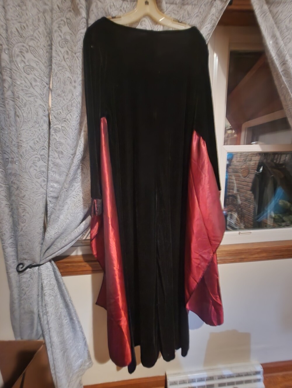 Source Unknown Black Velvet Maxi Skirt with Red Satin Insets